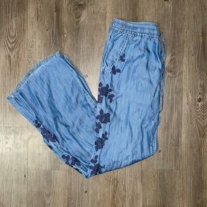 Billy T loose fit pants